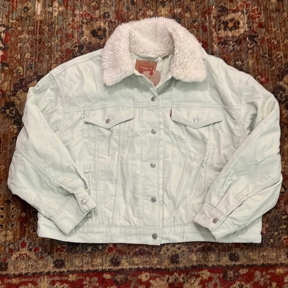 Levi’s Jacket NWT Sherpa Baby Cropped Baggy Trucker meadow mist color size 2X - Picture 2 of 16